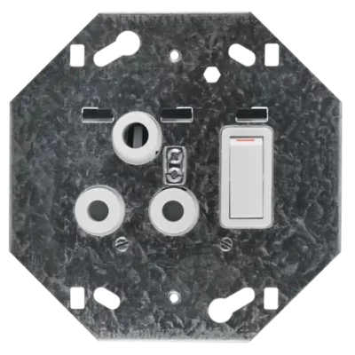 Crabtree 6861P Classic Single Monoblock Switched 164-1 Socket on Yoke